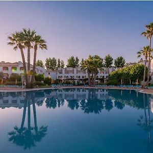 Golden Club Resort - Aparthotel